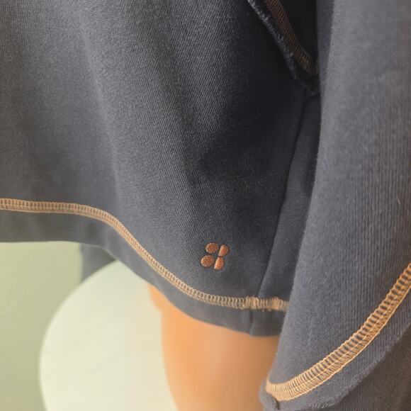 Sweaty Betty Revive Cropped Sweatshirt 1/2 Zip - Gray/Orange - Large - Picture 5 of 6